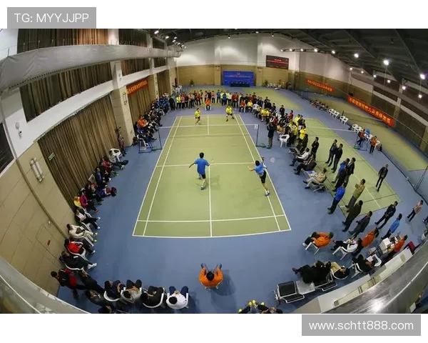 李强独家分享羽毛球技巧与训练心得助你提升竞技水平